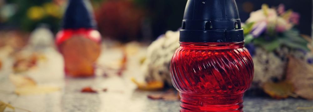 Dušičky a vůně: Co možná nevíte o vůních a bylinách ve spojení se smrtí