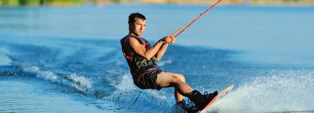 Wakeboarding – vodní sport pro nadšence i amatéry
