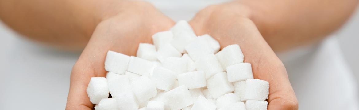 Cukry: Proč sladkou chuť vnímáme jako odměnu a jak cukr působí na mozek?