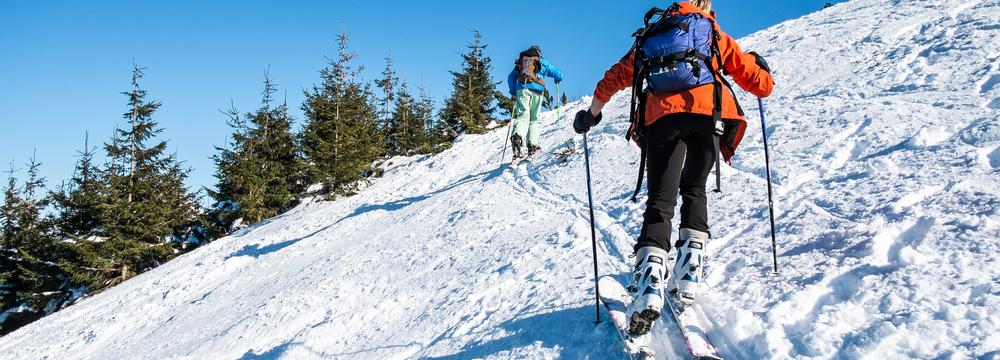 Snowbagging, snowtubing nebo skialpinismus – zvedněte si zimními aktivitami hladinu endorfinů!