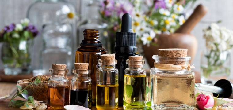 Aromaterapie: Jak na nás působí vůně fyzicky i psychicky?