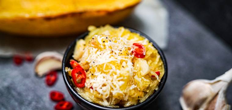 Dýňové „špagety“ aglio e olio