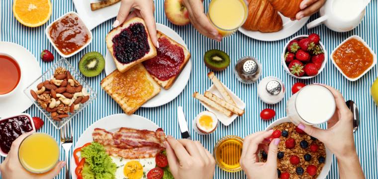 Snídat nebo nesnídat? Jak snídání ovlivňuje hubnutí