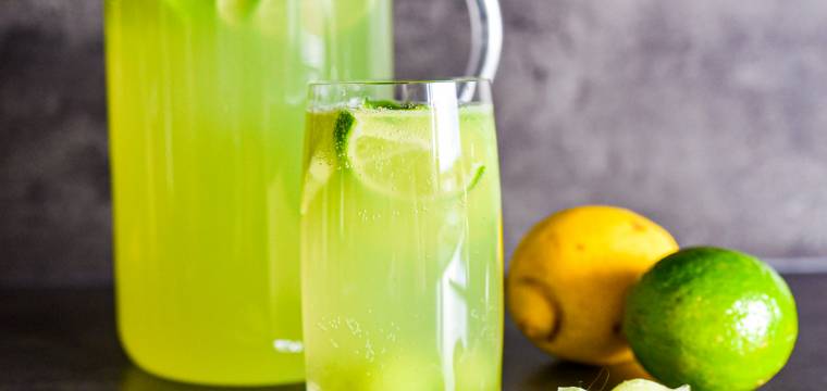 Okurková limonáda s citrusy